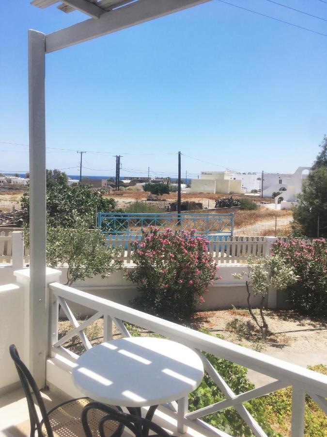 Nostos Studios Perivolos  Exterior photo