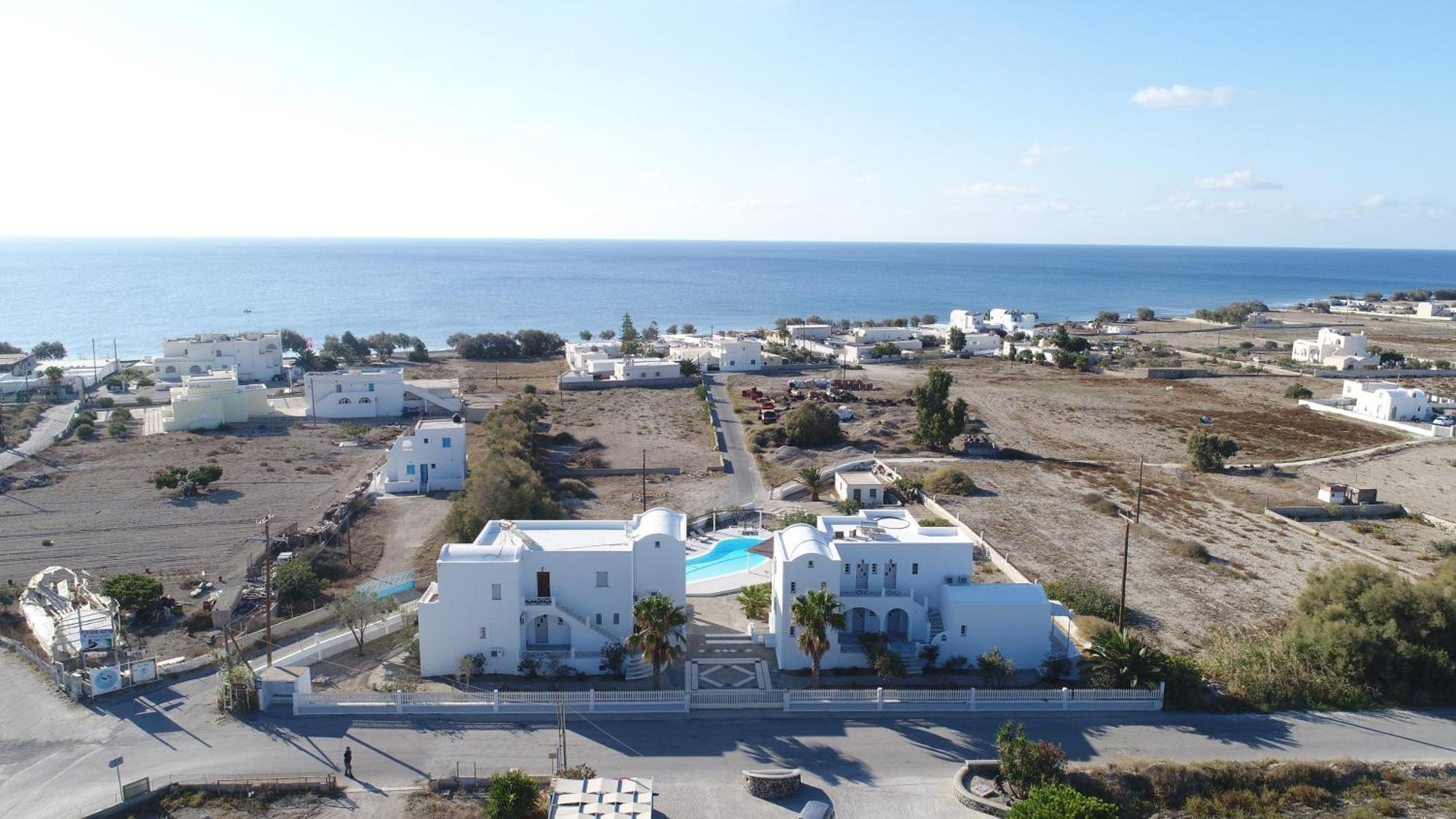 Nostos Studios Perivolos  Exterior photo